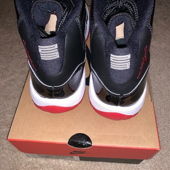 NIB Air Jordan Retro 11 “Bred” size - 7Y - Picture 5 of 6